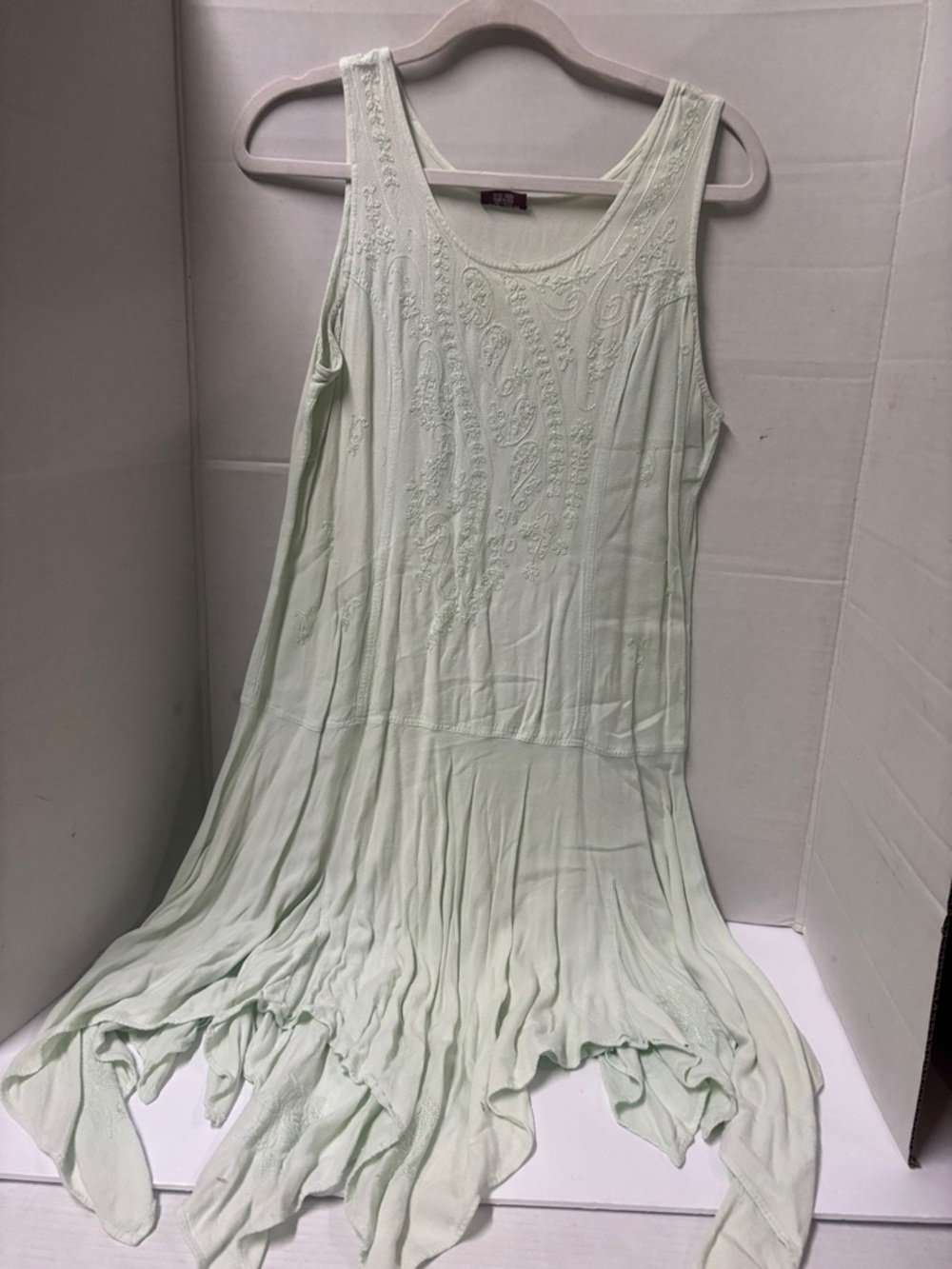 Sleeveless Embroidered Flowing Dress in Light Mint